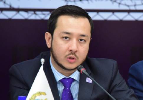Азамат Шамбилов, правозащитник: Председатель КУИС Базылбеков готов снять погоны