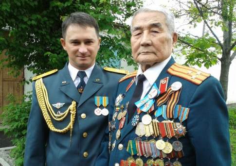 Руслан Дармаханов, майор: Спасибо деду за победу!