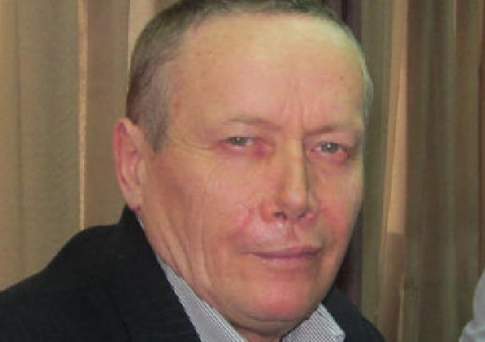 Сами себя высекли