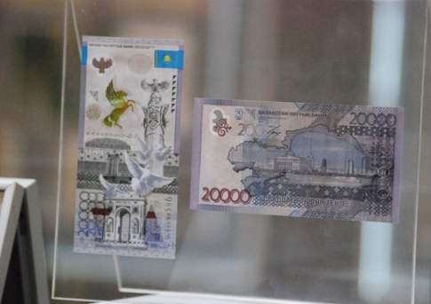 За нашу и вашу валюту!