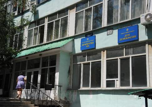 Дурдом демократии