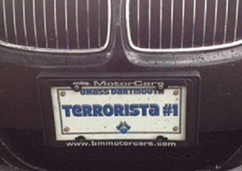 Он всего лишь terroristas...