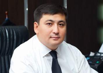 Свой человек  в IWF