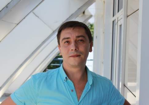 Денис НАТОЧИЕВ: Искусство продать