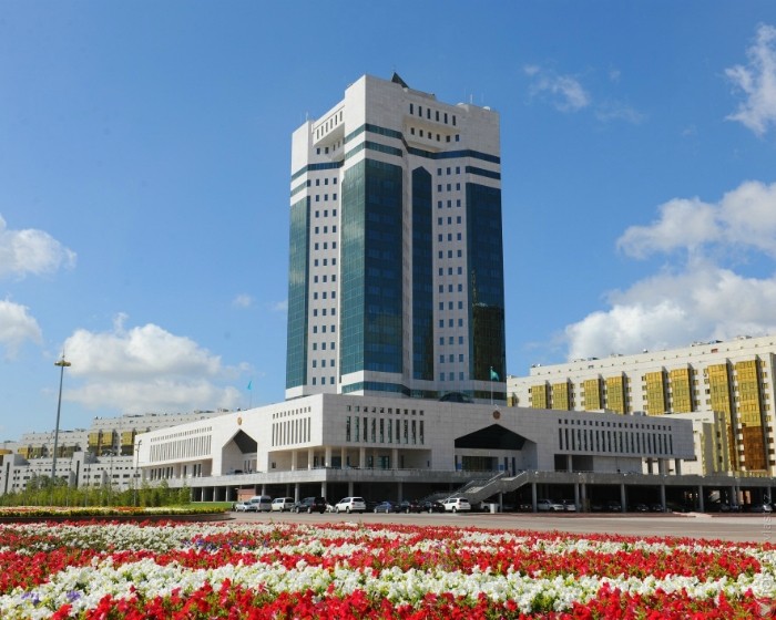 Фото с сайта vlast.kz